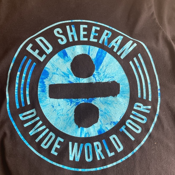 Womens EUC EI-LO Ed Sheeran Divide World Tour Tee Size Small - Picture 7 of 8